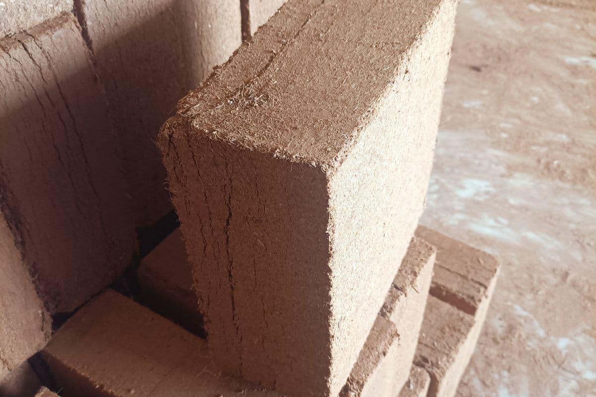 5kg-cocopeat-blocks.jpg